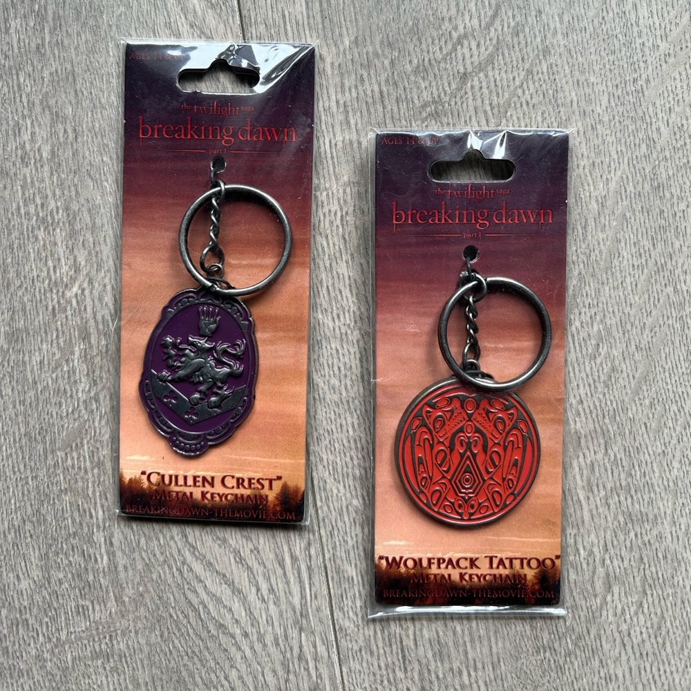 The Twilight Saga: Breaking Dawn Metal Keychains Combo